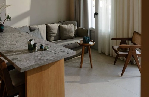 Skiros Apartment | BH251 - C - Suite Skiros