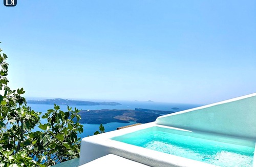 Imerovigli Villa | BH380 - R - Suite Santorini