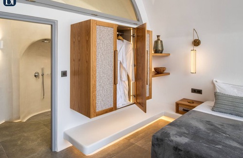 Imerovigli Villa | BH381 - R - Suite Santorini
