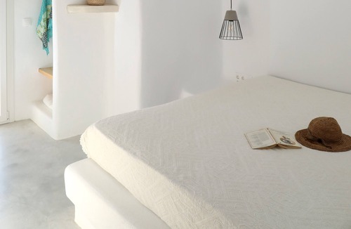 Kastraki House | BH442 - C - Suite Naxos