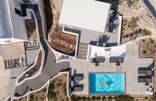 Imerovigli Apartment | Blé Suites Santorini