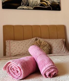 Drama Apartment | Black Flox AparTment