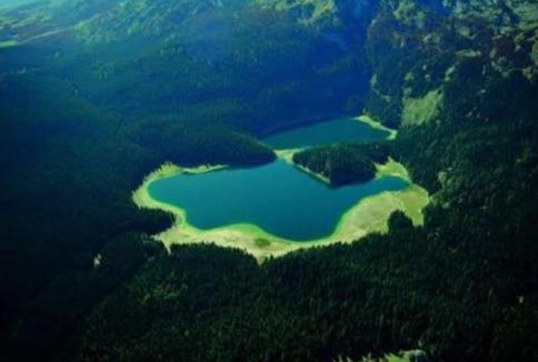 Pitomine House | Black Lake House Dajovic