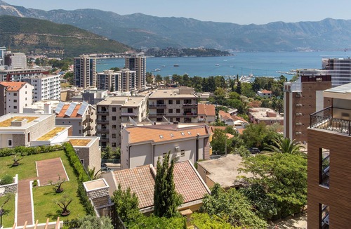 Babin do Apartment | Blue Apartment w/balcony + sea view