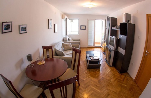 Babin do Apartment | Blue Apartment w/balcony + sea view