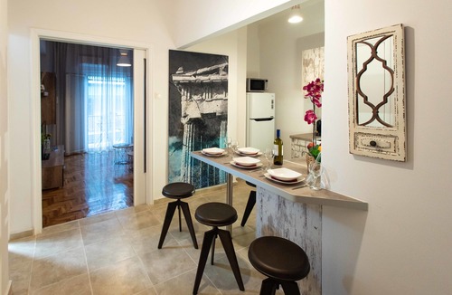 Koukaki Apartment | Blue Ark Stylish Athens