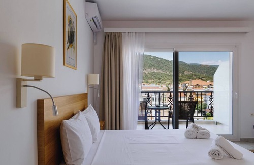 Nea Iraklitsa Hotel | Blue Bay Hotel