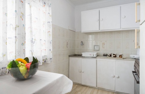 Limni Apartment | Blue House - Recently renovated