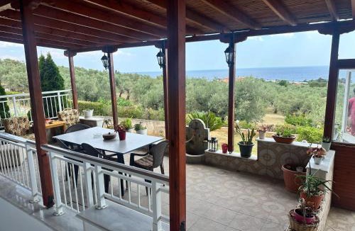 Alexandroupoli Apartment | BLUE PANORAMA EMERALD with Amazing Sea View - Lower Ground Floor