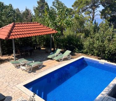 Susanj Villa | Blue Sky Villa
