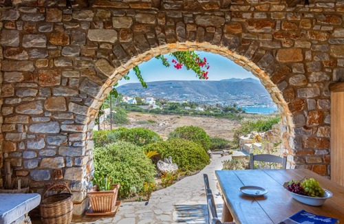 Krotiri Villa | Blue Villa in Kampos, Paros
