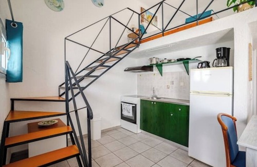 Koutsouras Apartment | Blue Wave : 🌊 Room on the Sea