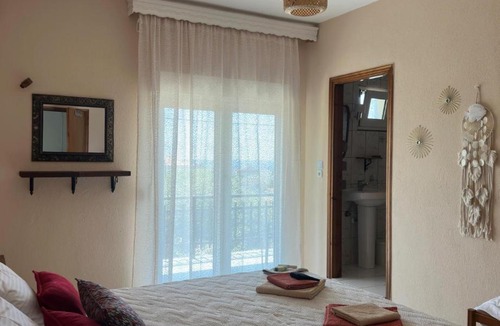 Skala Sotiros Apartment | "Bohemian" Villa Despoina