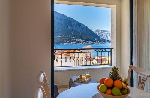 Dobrota Apartment | Boka View Luxury Suite - With free Garage Parking