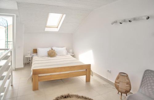 Bijela Apartment | BOKELJSKI CVIJET apartmani