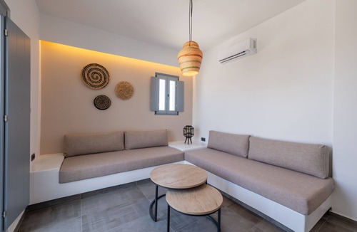 Karterados Hotel | Bonsai Luxury Suites