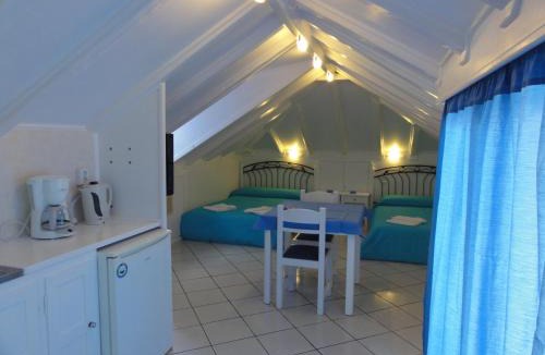 idhra House | Botsis Guest House
