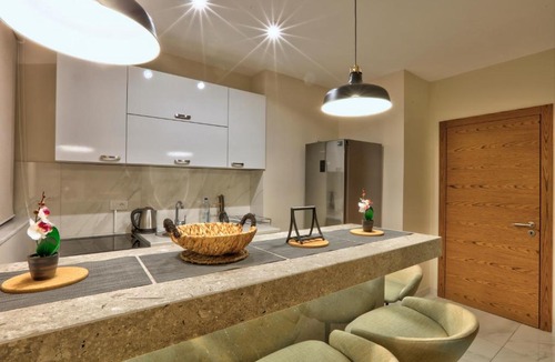 Matiçan Apartment | Boulevard Prishtina Enes