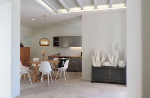 Mykonos Town Villa | Boutique Mykonos Villa | Heated Hot-Tub | Villa Heart | Wonderful views