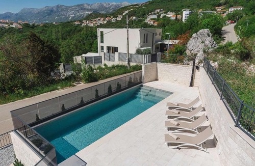 Blizikuce Villa | Boutique Villa Levante