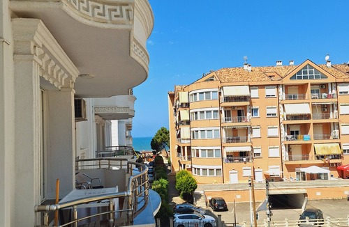 Golem Apartment | Brand new apartments in front of the beach!