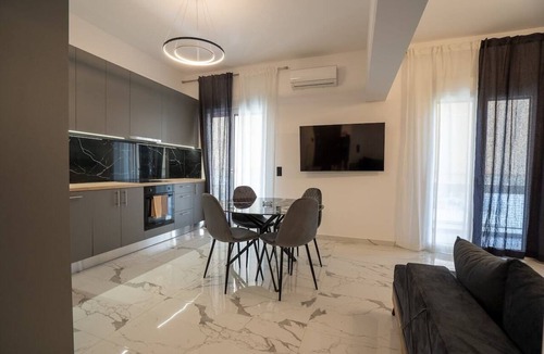 Athens City Centre Condo | Brand New Spacious 3BR Apartment