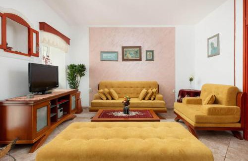 Strp House | Branka R