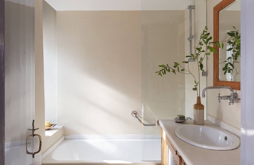 idhra Hotel | Bratsera Hotel Hydra