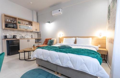 Agios Serafim Apartment | Breeze Apartments Megara - Echo