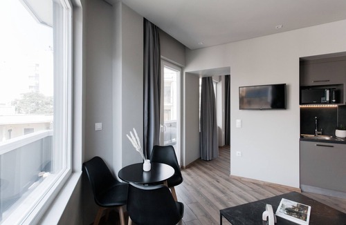 Kinosargous Apartment | Bright 1BR Apartment at WYZ Athens