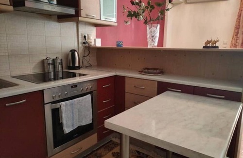 Athens Apartment | Bright 2BR with Balcony and Lift/5min to Metro/15 min to Monastiraki Station
