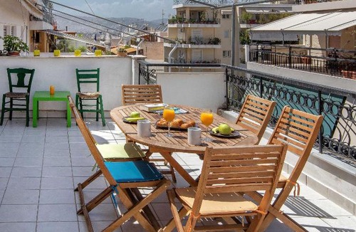 Petralona Apartment | Bright and Sunny Penthouse in Petralona Area by GHH