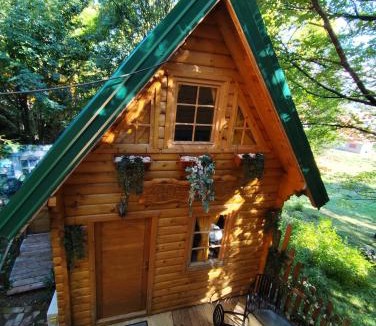 Donje Polje House | Brvnara Fairy Tale