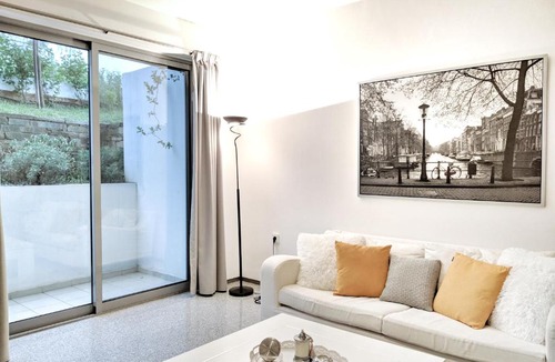 Khalandrion Apartment | Budget Semi Basement by Verde Apartments
