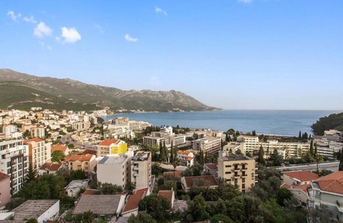 Boreti Apartment | Budva Hideaway Apt- One Bedroom Apt with Balcony