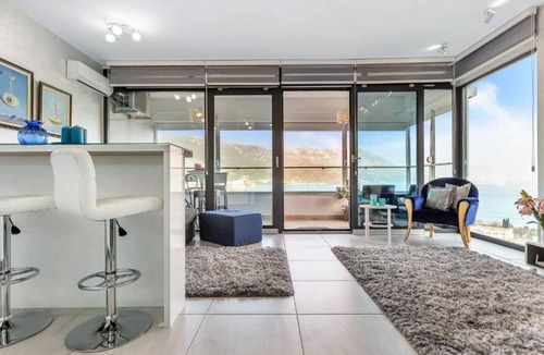 Boreti Apartment | Budva Hideaway Apt- One Bedroom Apt with Balcony