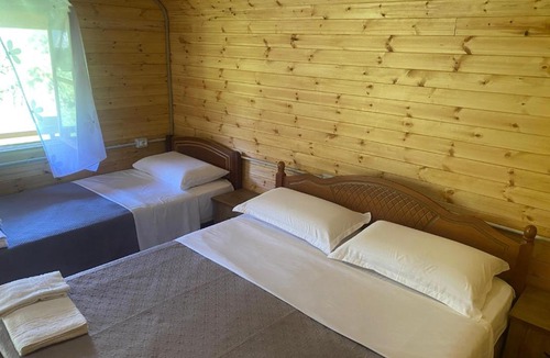 Shale House | Bujtina Shkambi