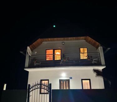 Gornja Bukovica House | Bukovica Guest House