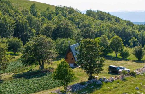 Niksic Municipality Ski Chalet | Bukovik Mountain Chalet - Brvnara Bukovik