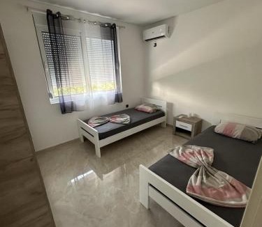 Bregvija House | Bungalow Cleo