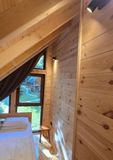 Downtown Ski Chalet | Bungalows Prokletije