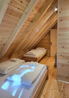 Downtown Ski Chalet | Bungalows Prokletije