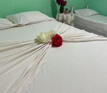 Durres House | Bushi Rooms- Garden and Free Parking near Beach