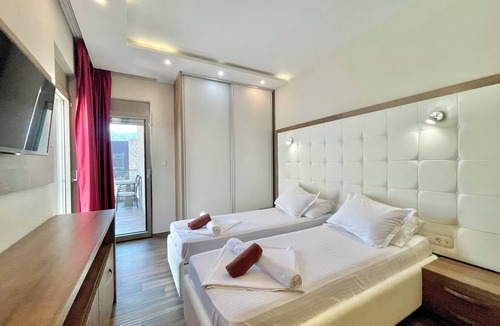 Gospostina Hotel | Butua Residence