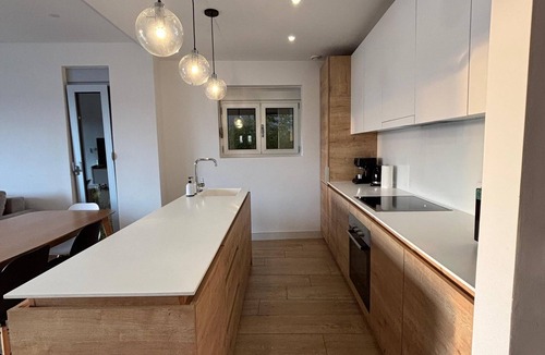 Kotor Apartment | C1 2 bedrooms, 2 bath, workroom, Luxury apartment Pool & Sea view