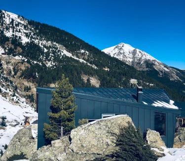 Donji Crnobreg Villa | Cabin on a Rock - Mountain Escape