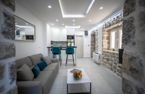 Tomicici Apartment | Caelum Et Mare