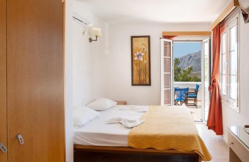 Kamari Apartment | Calliope Maille Family House