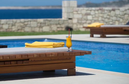 Agrilos Apartment | Callisto Seaside Dione Suite