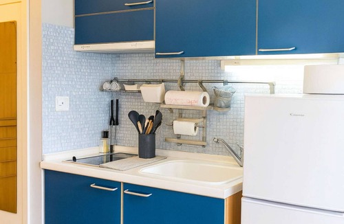 Kalamaria Apartment | Calm & Comfortable Studio at Central Kalamaria